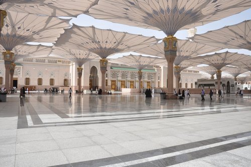 masjid nabwi umbrellas.jpg 2.jpg