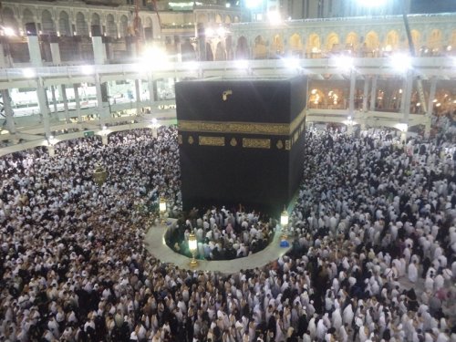 hateem people praing close up.jpg