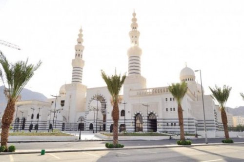 Aisha Al-Rajhi Mosque.j2.jpg