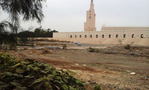 masjid muarrs- meeqaat masjid seen from muarras.jpg
