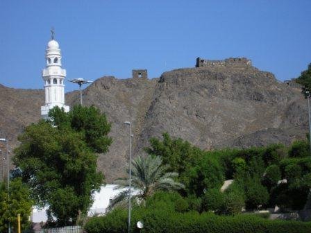 jabal sila - The remains of the fort on top of Jabal Sal’a, ,iskeenah.jpg