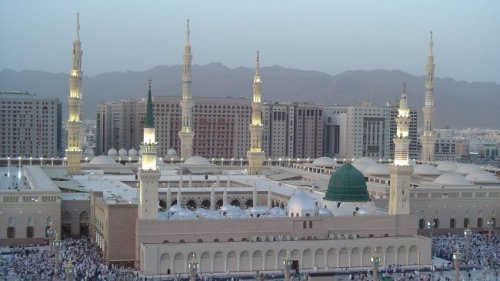 minarets of masjid nabawi.jpg