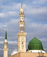 minaret by the dome3.jpg