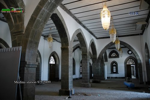 hejaz satation  madinah inside 2009.jpg